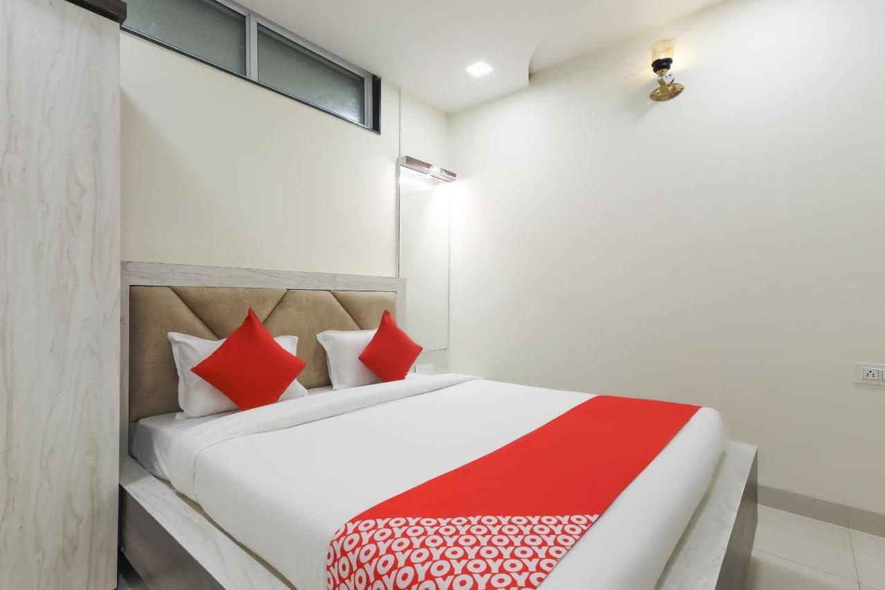 מלון אינדורה Oyo 60577 Sukhmani Residency מראה חיצוני תמונה
